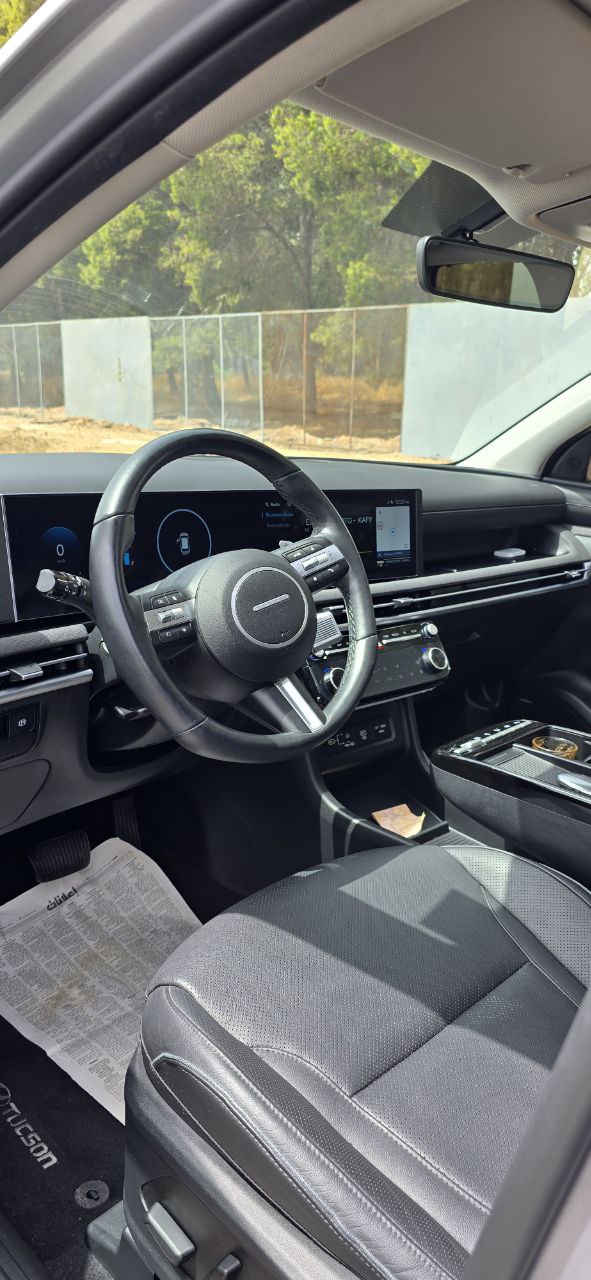 Hyundai Tucson Full 25-26 | Luxury & Flexibility