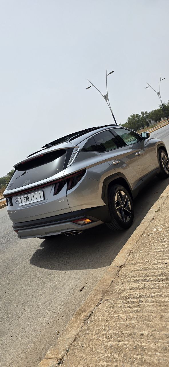 Hyundai Tucson Full 25-26 | Luxury & Flexibility