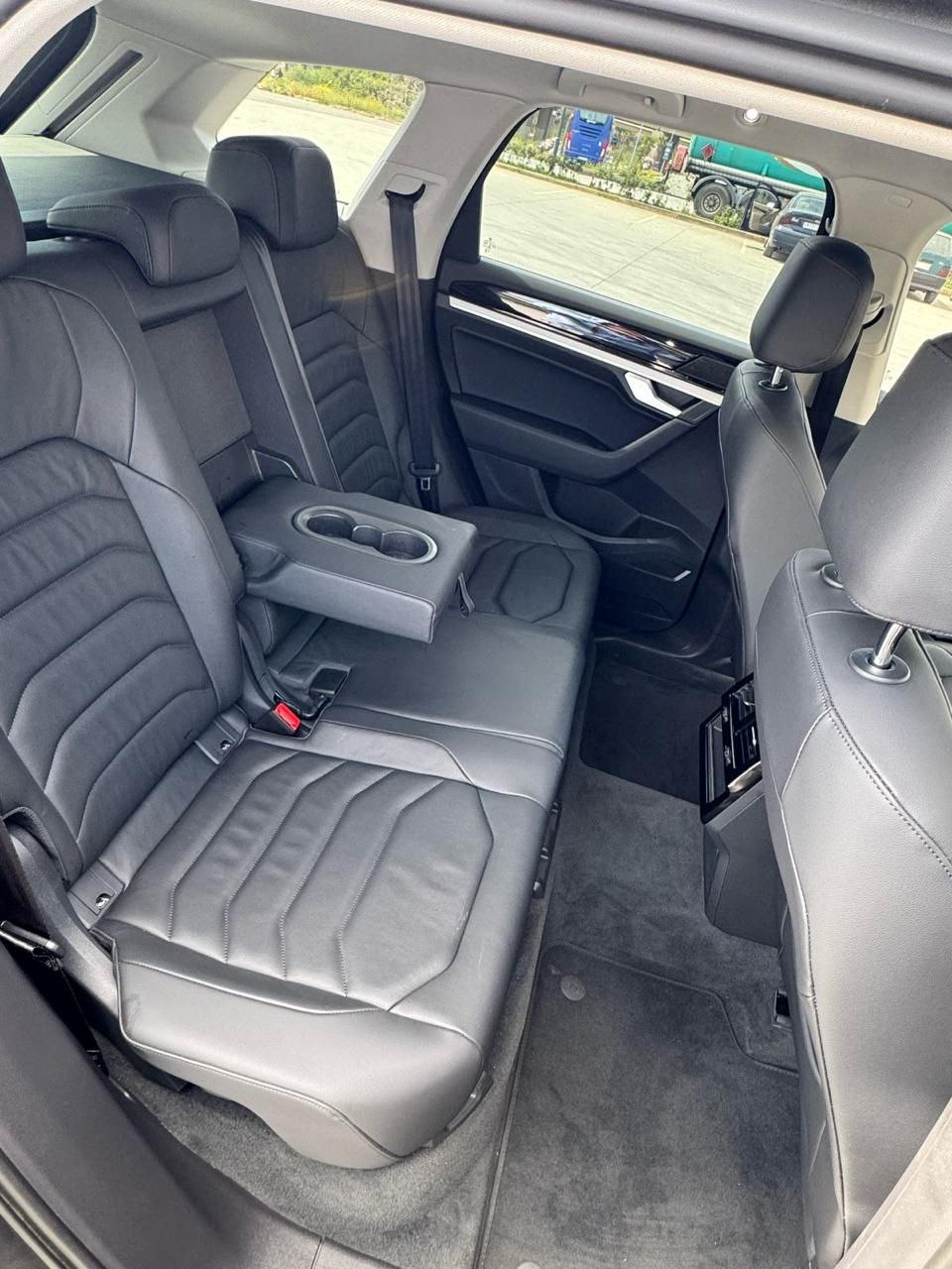 Touareg 2025 | Modern & Well Equipped