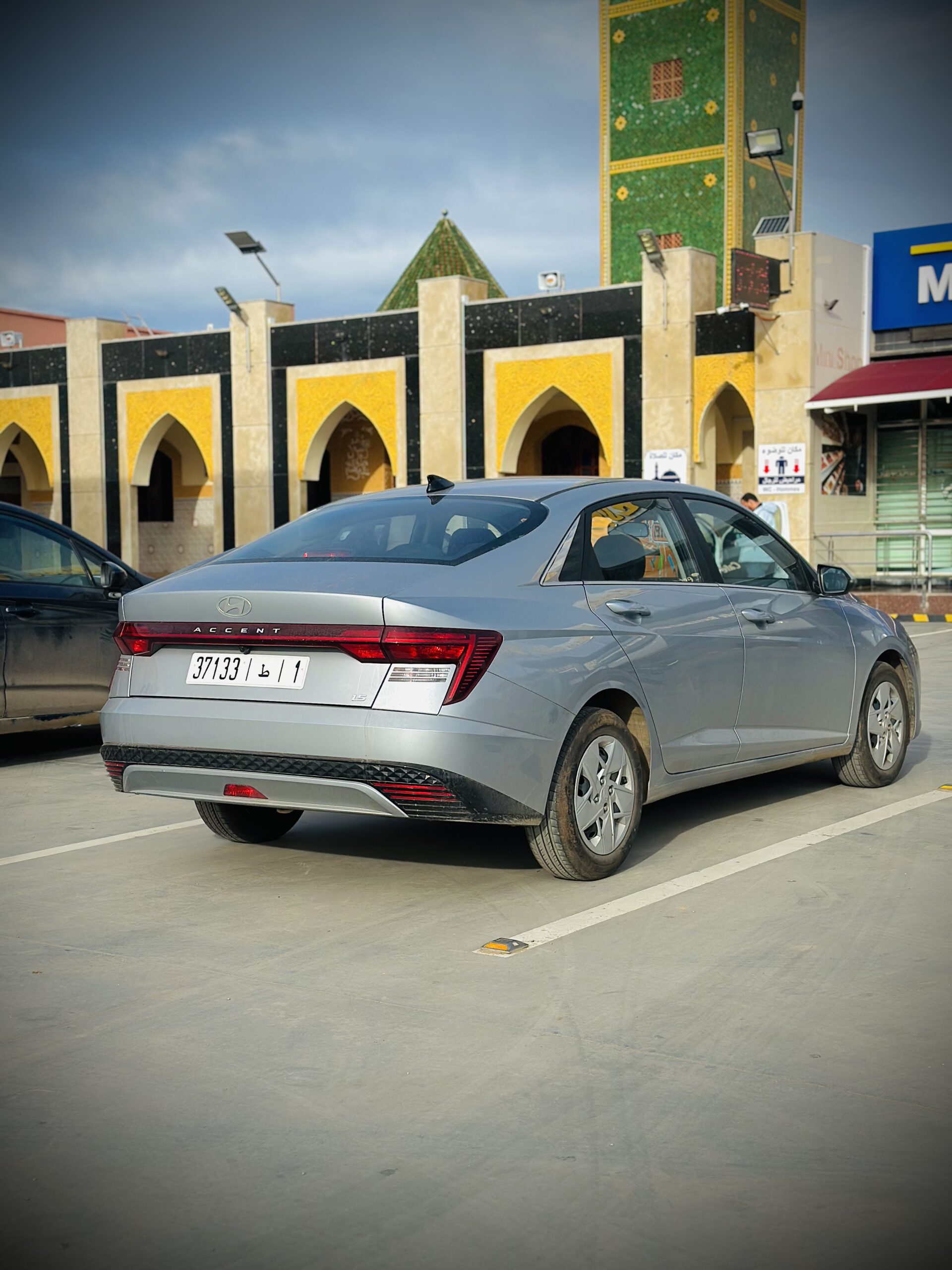 Hyundai Accent – Automatic 25-27 - photo 9