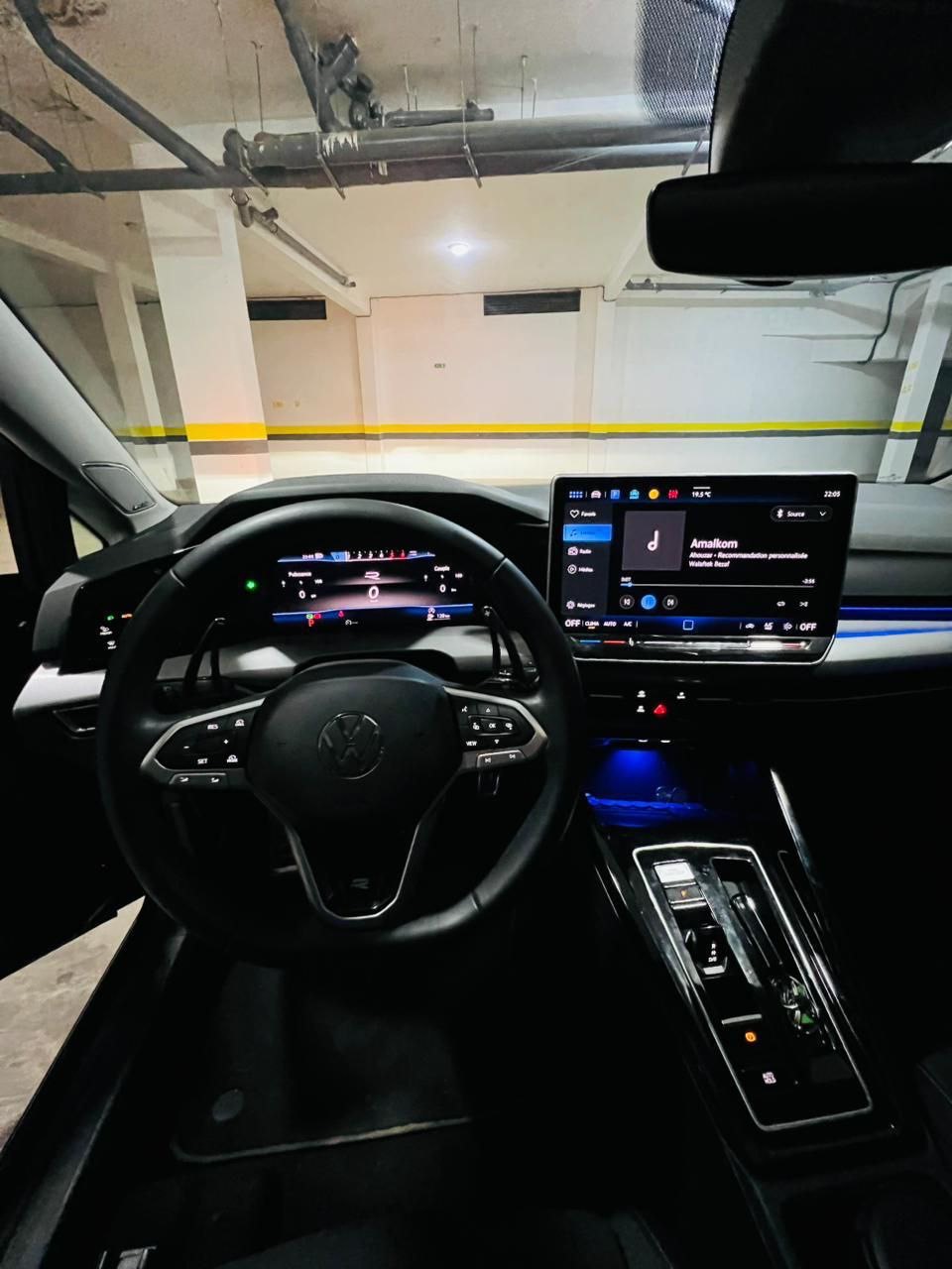 Golf8 R-Line | Sporty & Premium